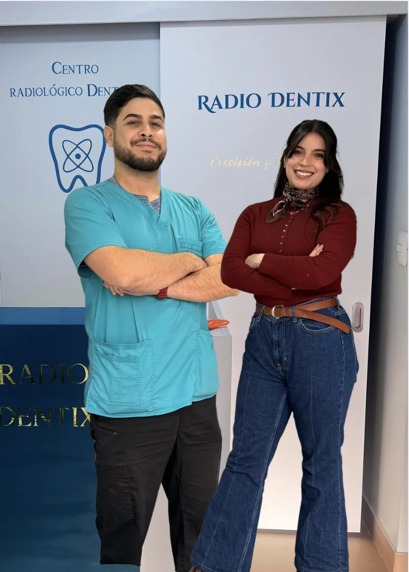 Daniel Cofré y Amelia Araneda, socios fundadores de Radio Dentix